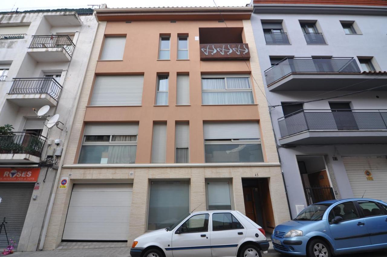 Rnet - Apartments Roses Centre ภายนอก รูปภาพ